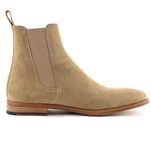 Men\'s Suede Chukka Boots in Light Tan main image 4